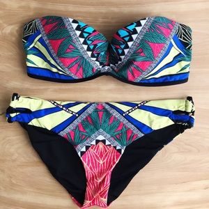 NWT Gianni Bini Bikini